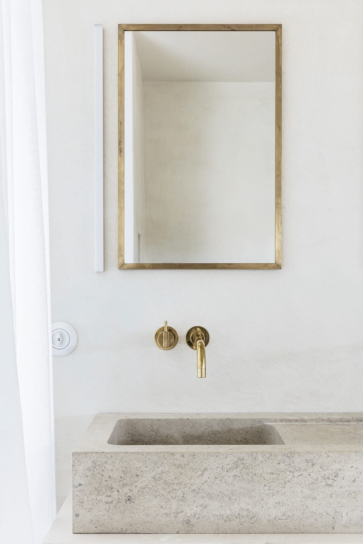 Salle de bain en Microtopping® sols et murs sans joints (© Ideal Work®)